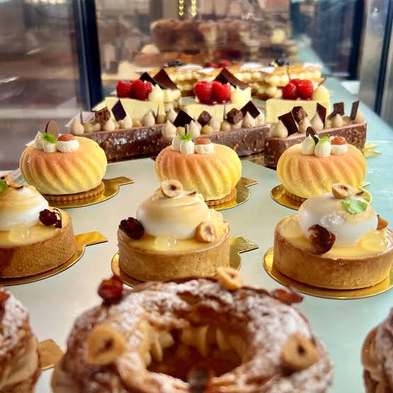 Sugar Paste Painting